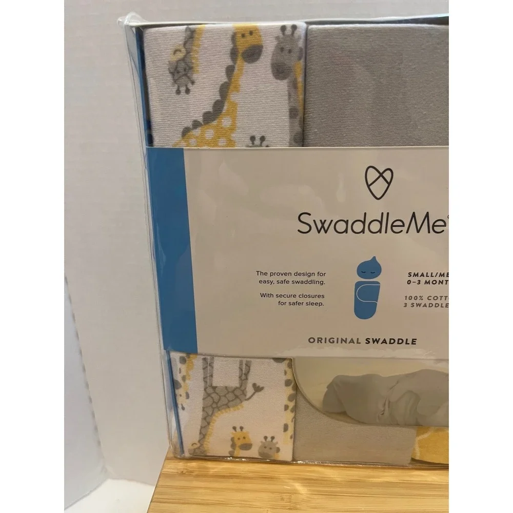 Swaddle Me set of 3 swaddle‎ blankets size small/medium 0-3 months NEW giraffes